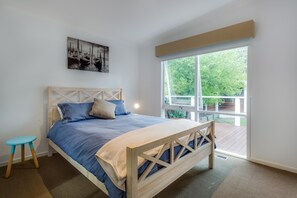 3 chambres, fer et planche à repasser, draps fournis