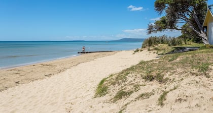 Blairgowrie Apartment 1: Blick auf die Bucht + Bettwäsche
