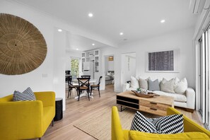 TV, fireplace, video game console