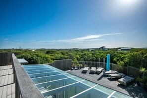 Terrace/patio - Saltaire @St Andrews - on 1/2 acre with indoor swimming pool + 2 living spaces (St Andrews Beach)