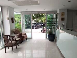 Sala de estar en el lobby