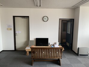 Gemeinsamer Schlafsaal, Gemischter Schlafsaal