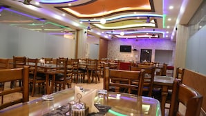 Dining - Hotel Dhanraj Palace (Bharatpur)