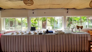 Restaurant - Phu Quoc Paris Beach Resort (Phu Quoc)