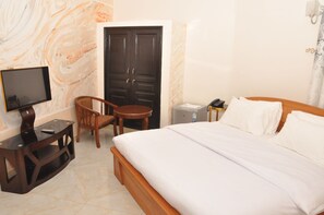 Superior Double Room, 1 King Bed, Non Smoking