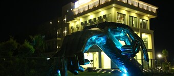 Anandam Clarks Inn Suites Vrindavan