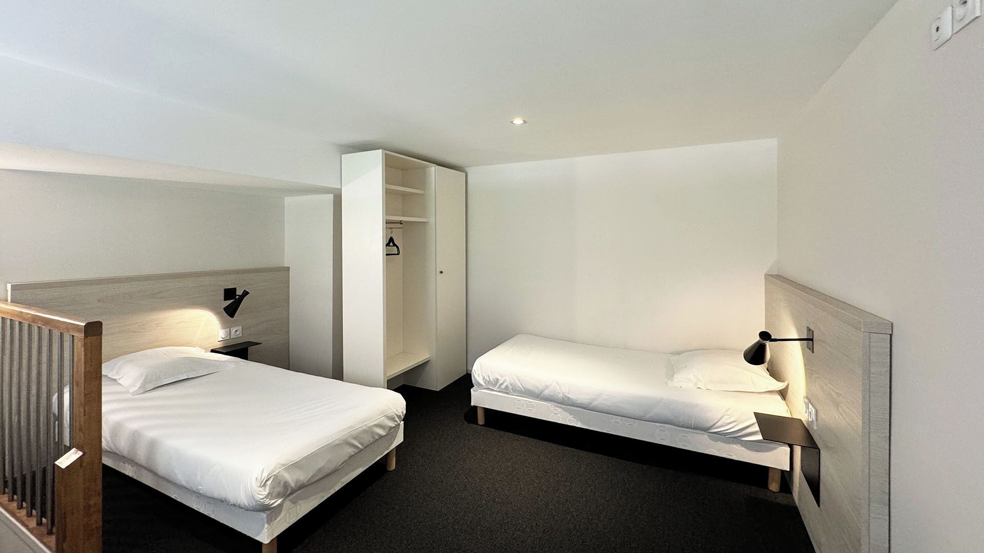 Comfort Quadruple Room, Multiple Beds, Non Smoking, Air conditioning | Desk, laptop workspace, blackout drapes, soundproofing