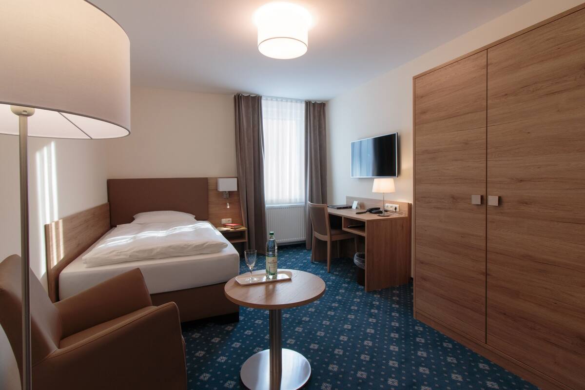 Superior Single Room | In-room safe, desk, soundproofing, iron/ironing board (on request)