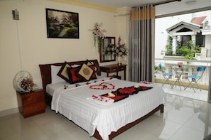 Deluxe Room | Bar mini, meja, kalis bunyi, katil lipat simpan/tambahan