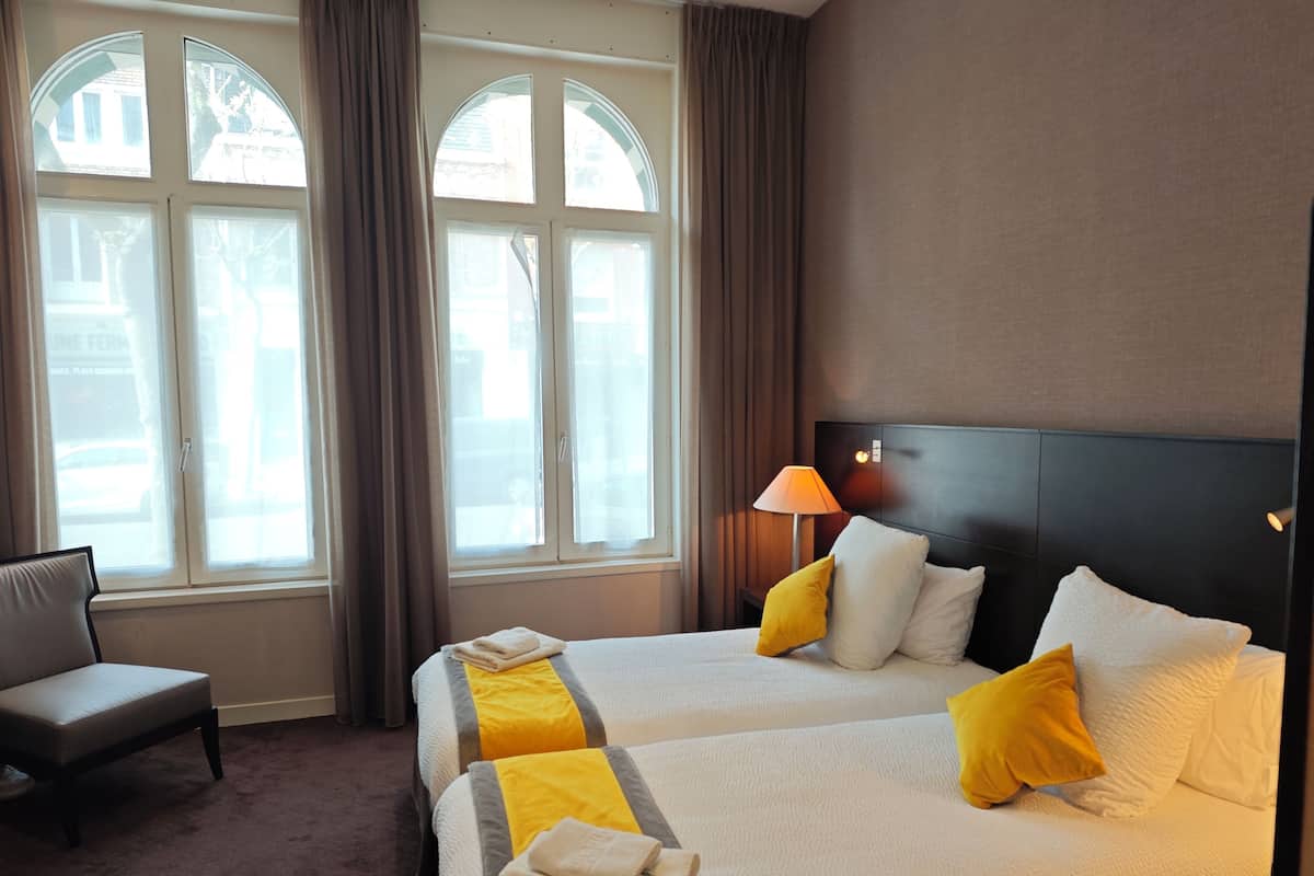 Twin Room (Mimosa)