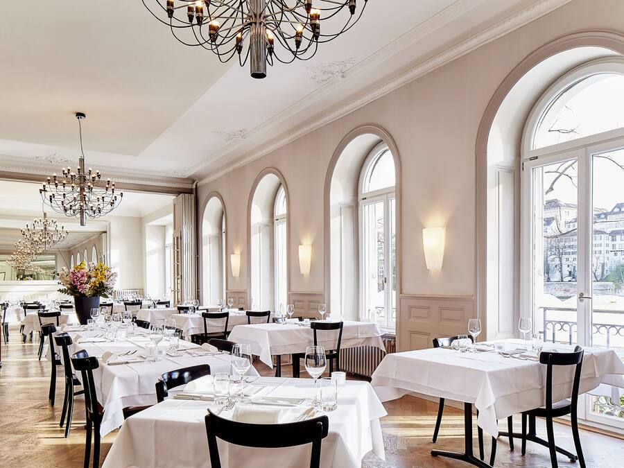 Sarapan Eropah setiap hari (CHF 28 seorang)