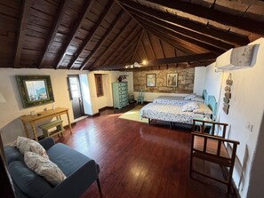 4 sovrum, strykjärn/strykbräda, gratis wi-fi och sängkläder