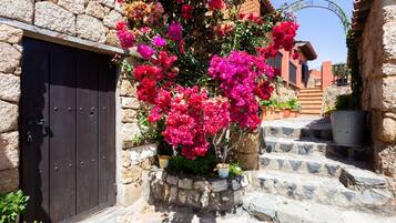Enceinte de lâhĂ©bergement