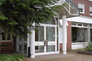 Exterior - Hotel Hubertushof (Lingen)
