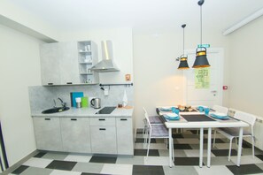 Dining - Kupe Capsule Hotel & Hostel (Kazan)