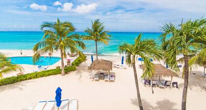 Discovery Point Club by Cayman Villas