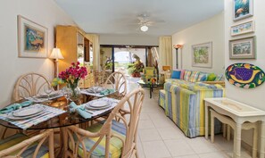In-room dining - Villas Pappagallo by Cayman Villas (West Bay)