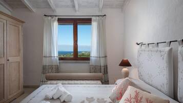 客房內保險箱、布置獨特、免費無線上網、床單