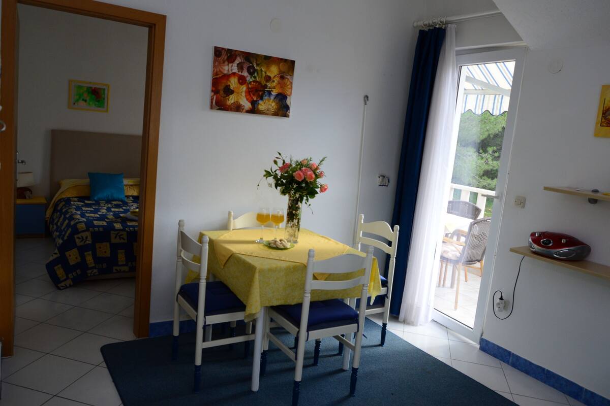 Apartment, Balcony | Living area | Flat-screen TV