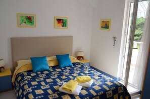 Apartment, Balcony | Desk, iron/ironing board, free cribs/infant beds, free WiFi