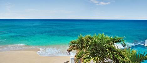 Playa en los alrededores