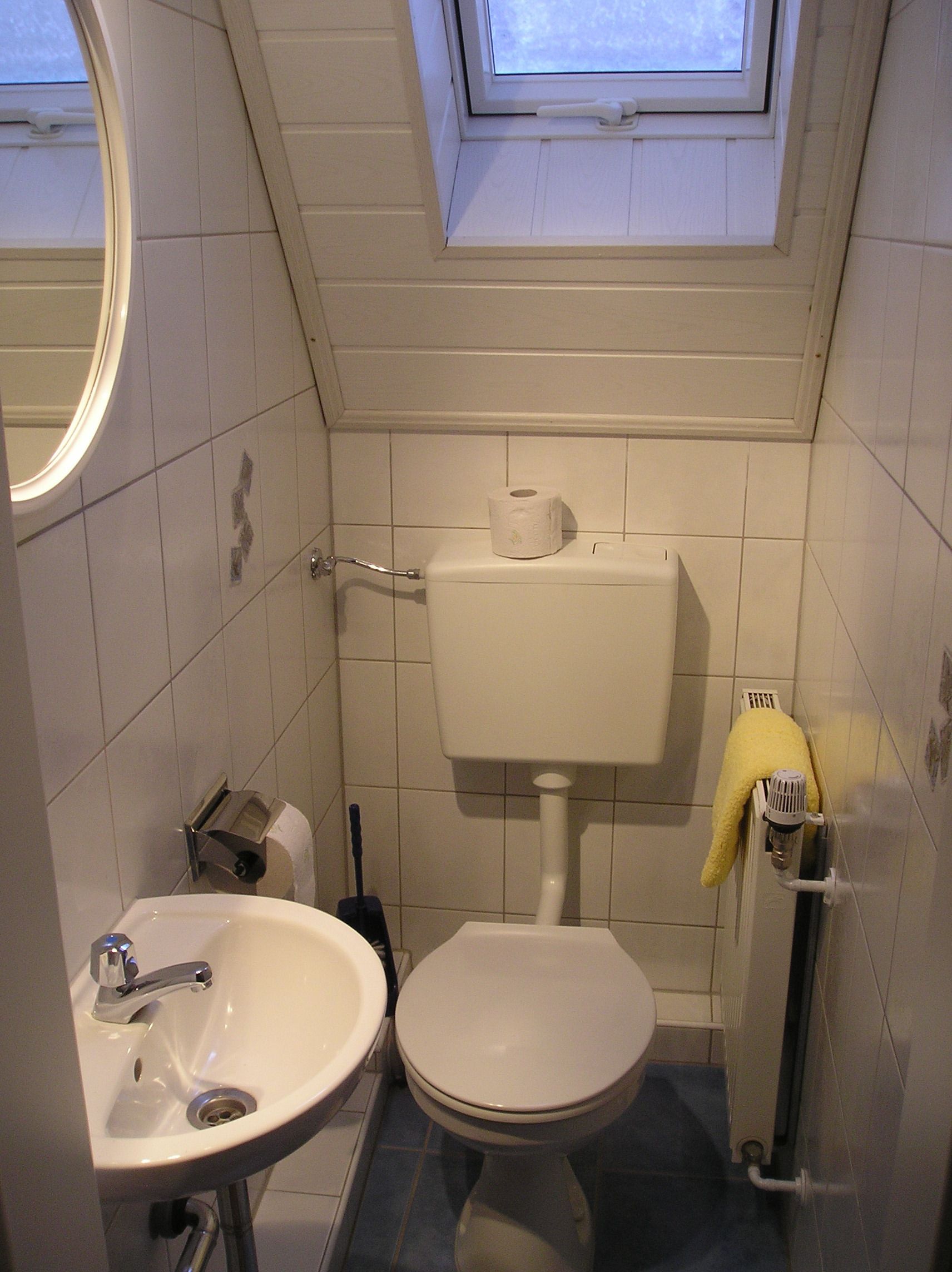 apartment (apartment 2) | bathroom | shower, free toiletries, hair dryer, towels