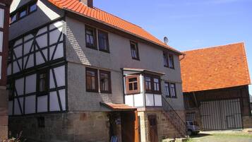 Apartment (Bauernhof) | In-room safe, desk, free WiFi, bed sheets