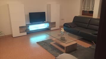 Departamento (Bauernhof) | Sala de estar | Televisión LCD