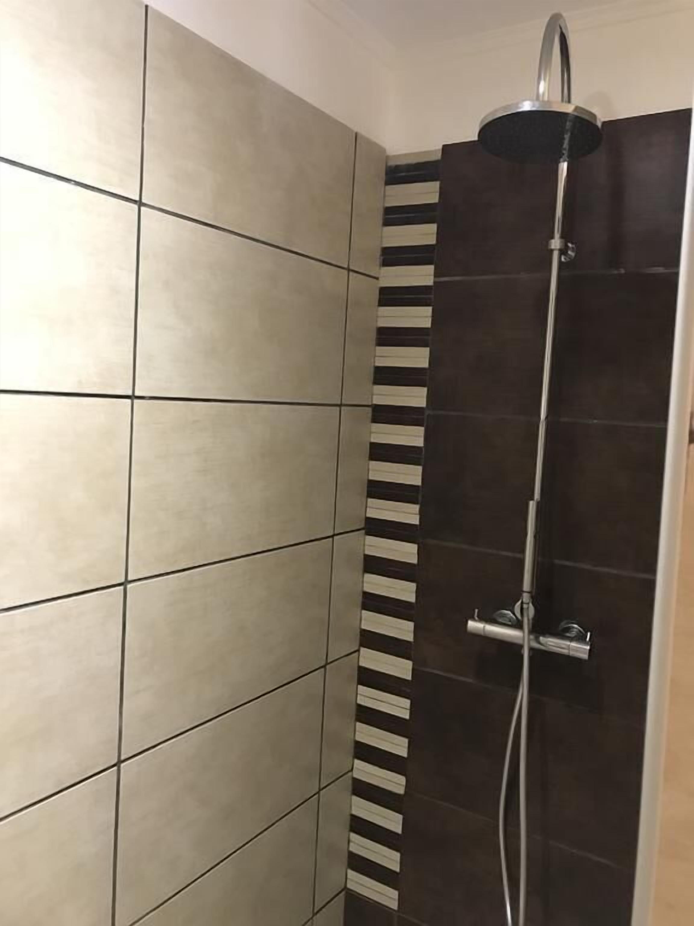 superior double room | bathroom | free toiletries, hair dryer, towels