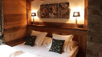 1 bedroom, minibar, free WiFi, bed sheets