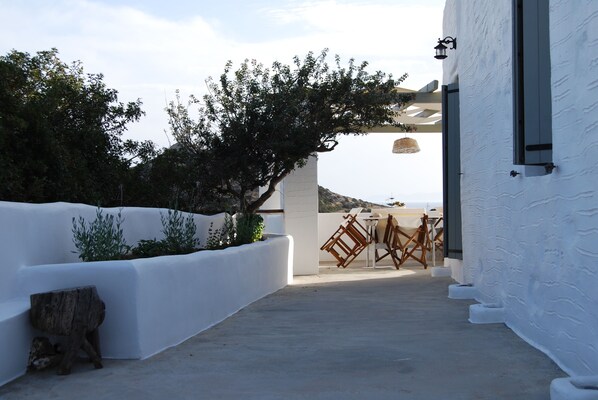 House | Terrace/patio - Maistrali Studio - House Levante (Syros)