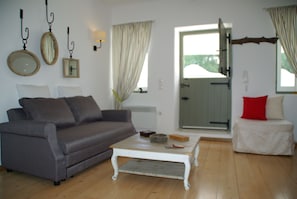 House | Living area | Flat-screen TV - Maistrali Studio - House Levante (Syros)