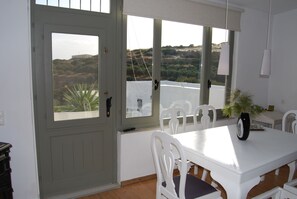 Interior entrance - Maistrali Studio - House Levante (Syros)