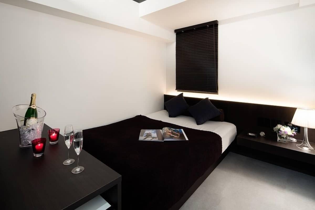 Luxury Double Room, 1 Double Bed, Smoking (Check in after 15:00)