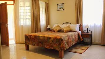 Iron/ironing board, rollaway beds, free WiFi, bed sheets