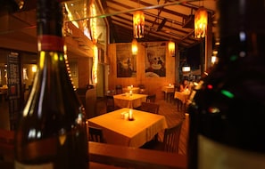 Restaurant - De Baga Deck Comforts (Calangute)