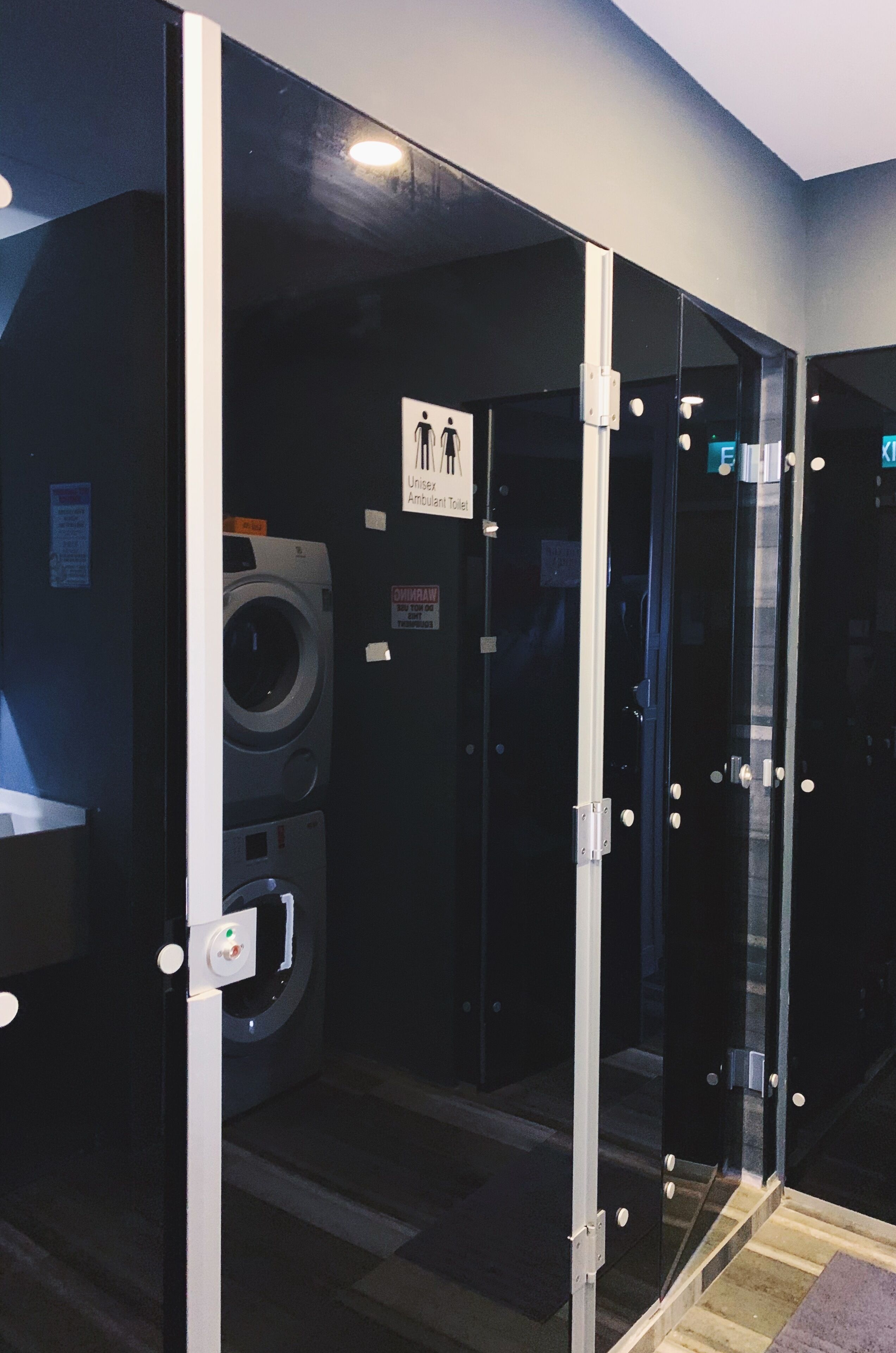 Foto - MET A Space Pod at Arab Street