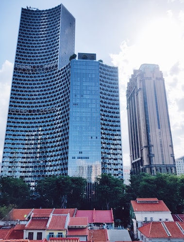 Met A Space Pod @ Arab Street