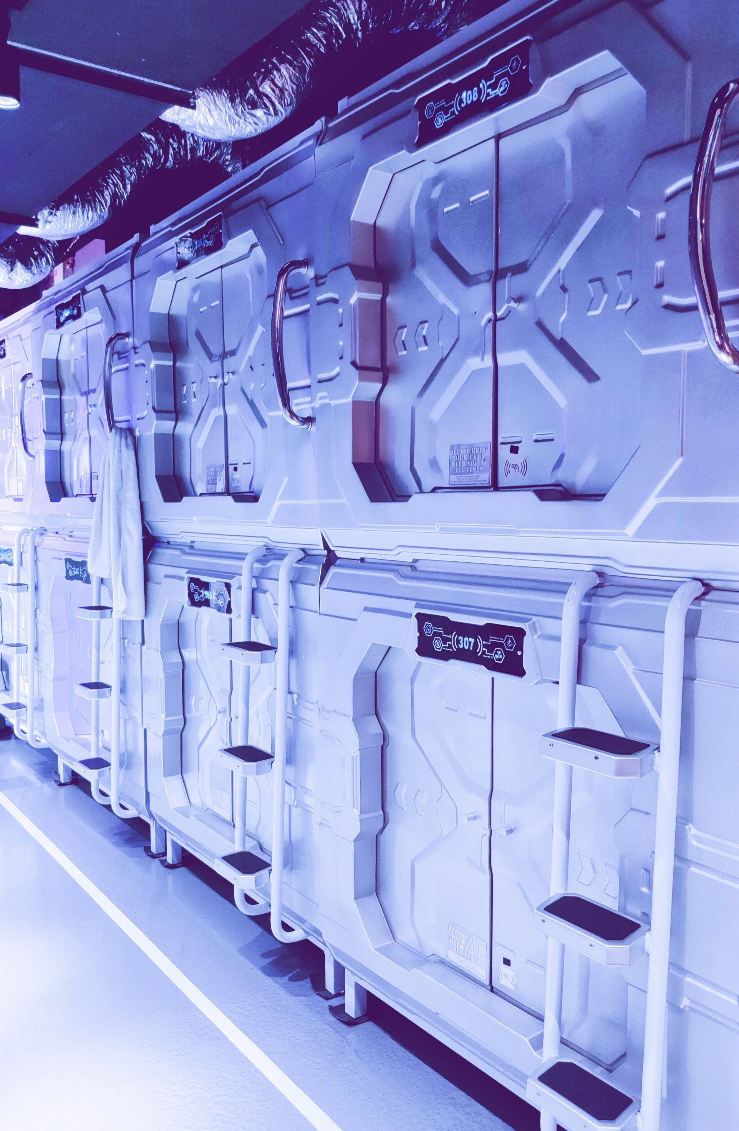 Foto - MET A Space Pod at Arab Street