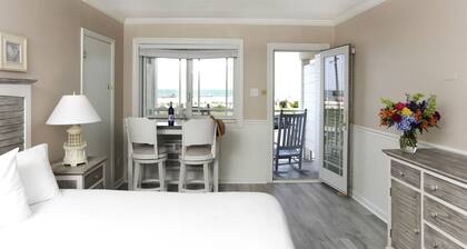 Marquis de Lafayette Hotel