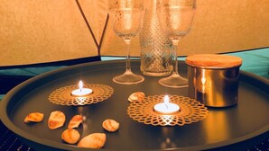 Luxury Tent, 2 Single Beds, Non Smoking | Room amenity - Aurora Glamping By The Whales (Skjervoy)