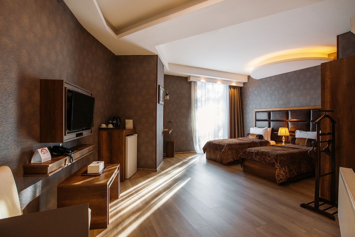 1 bedroom, minibar, in-room safe, desk