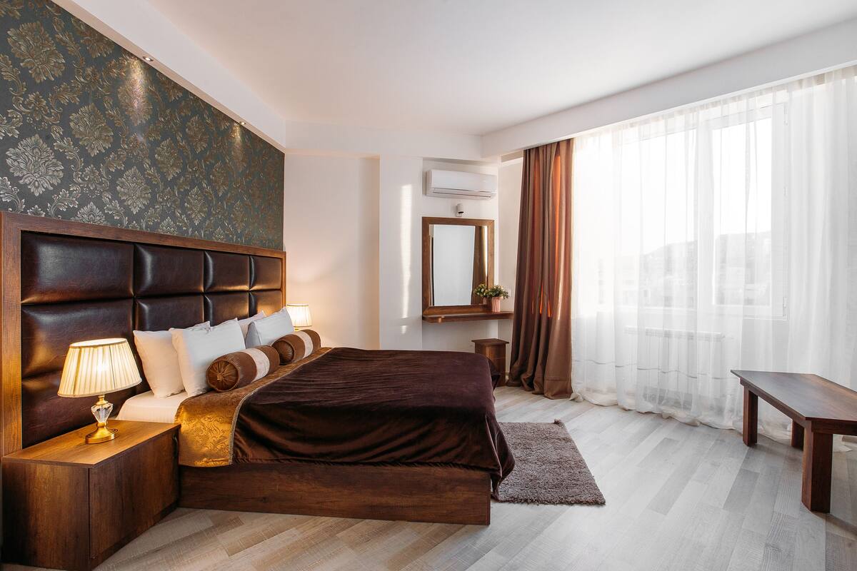 1 bedroom, minibar, in-room safe, desk