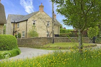 Brook Farm Cottage