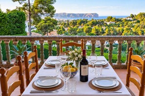 Outdoor dining area - Laurel 8 pax - Javea, Costa Blanca (Javea)