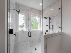 Luxury Room, 1 King Bed | Premium bedding, down duvets, memory-foam beds, individually decorated - Graystone Inn (Wilmington)