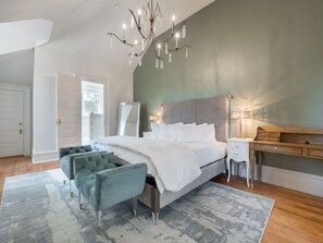 Luksusrom, 1 kingsize-seng | Sengetøy av topp kvalitet, dundyner og memory foam-senger