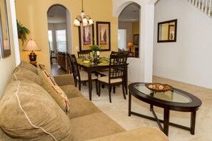 Villa, 5 Bedrooms, Private Pool | Living room