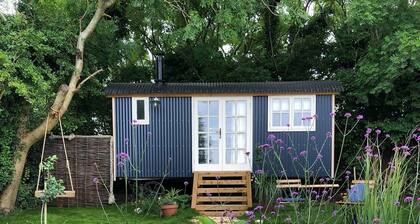 Purbeck Shepherd Huts - Chapmans Pool