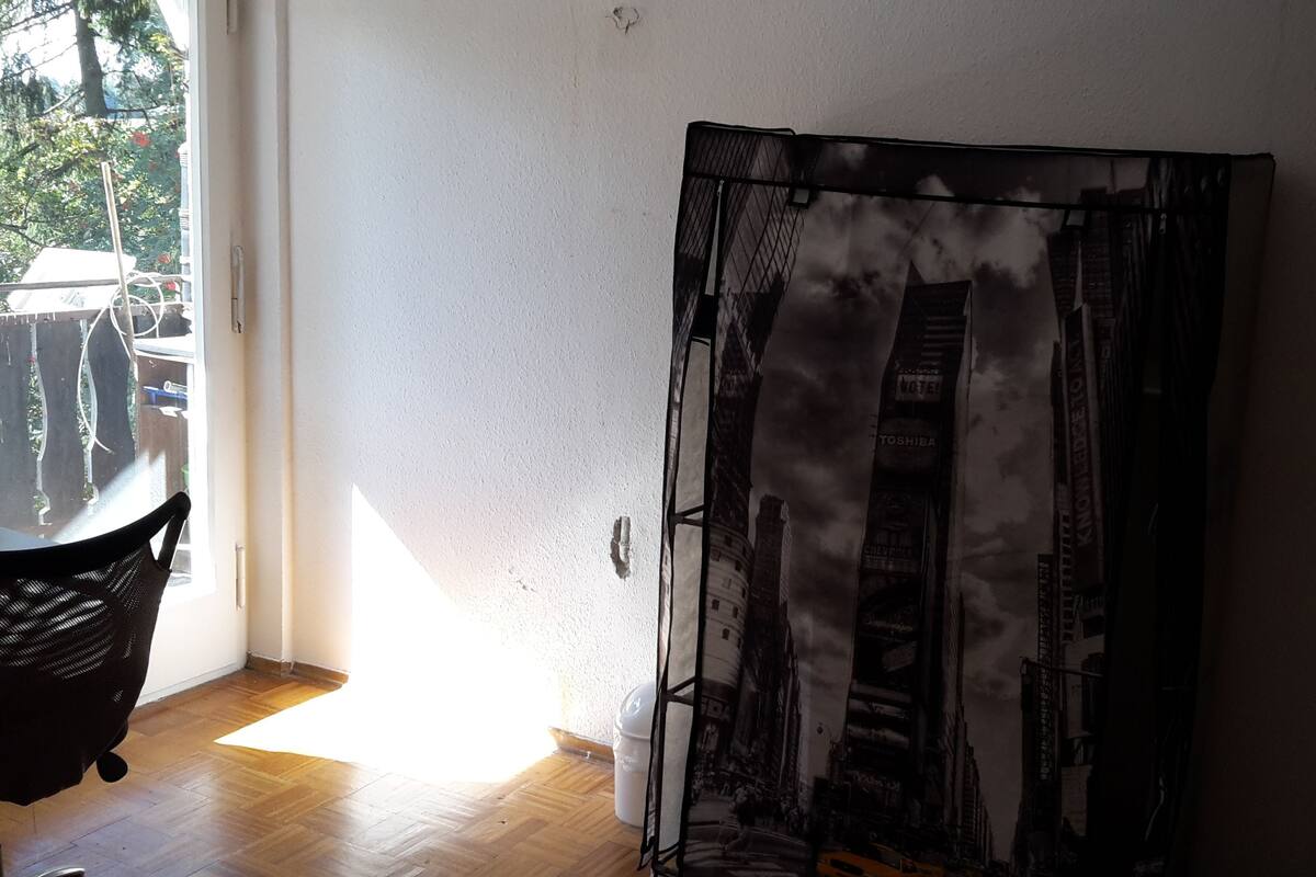 Einzelzimmer, Gemeinschaftsbad (1. Obergeschoss - Zimmer 11)